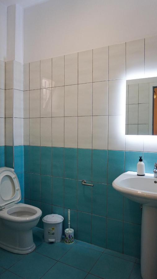 Joana'S Rooms Himare Exterior photo